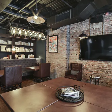 Q&c And Bar New Orleans, Autograph Collection