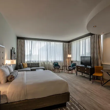 St Charles Coach House, An Ascend Collection Hotel