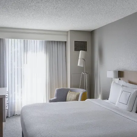 Hotel Courtyard By Marriott Warehouse Arts District
