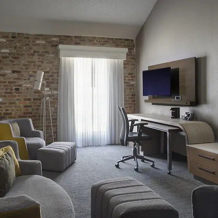 Courtyard By Marriott Warehouse Arts District Hotel 3*