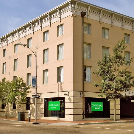 Courtyard By Marriott Warehouse Arts District Hotel