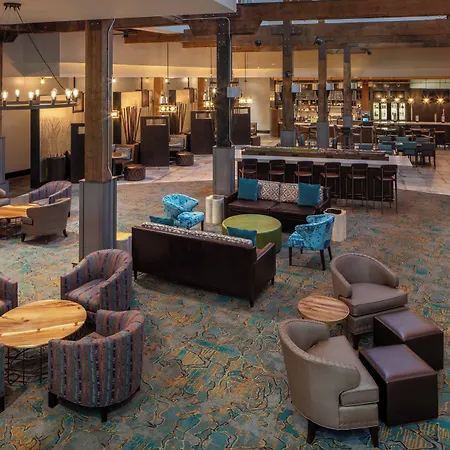 Courtyard By Marriott Warehouse Arts District Hotel 3*