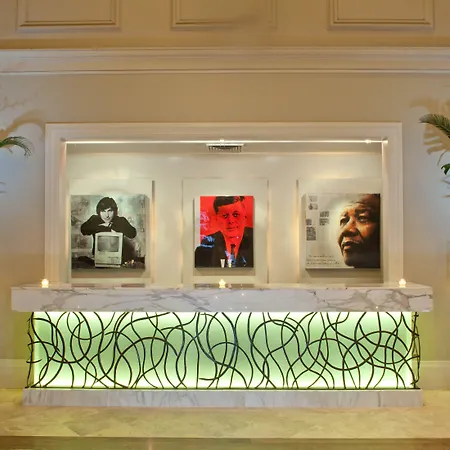 International House 4* New Orleans