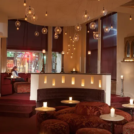 International House 4* New Orleans