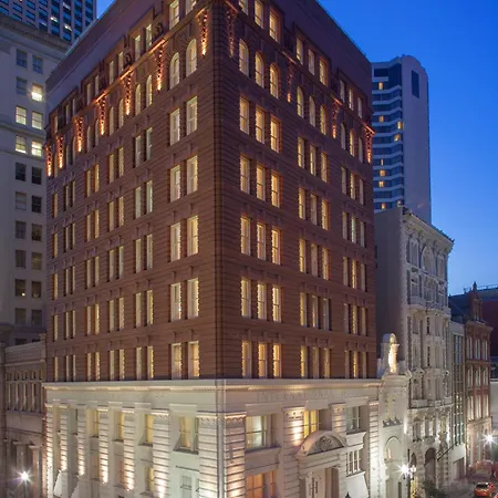 International House Hotel 4*