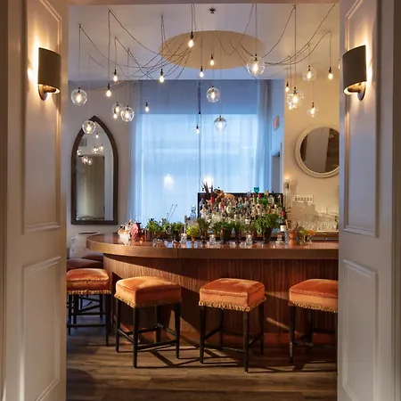 International House Hotel 4*