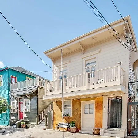 Inn Historic Mardi Gras