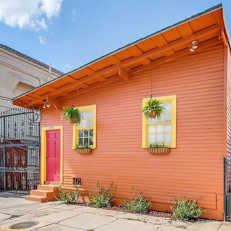 Historic Mardi Gras Inn 3*