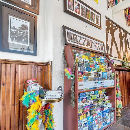 Historic Mardi Gras Inn