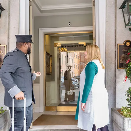 Hotel Voco St By Ihg 4*