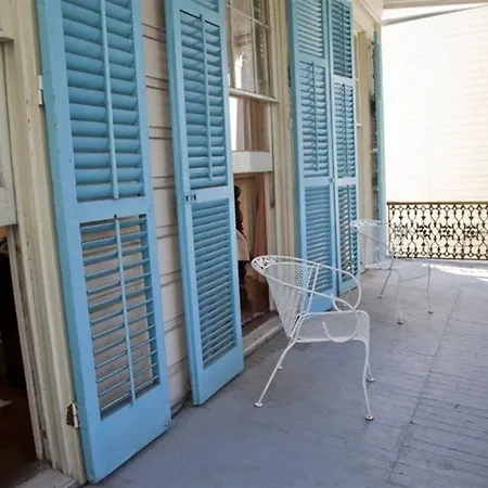 Fairchild House Bed & Breakfast 3*