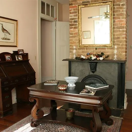 Bed & Breakfast Fairchild House New Orleans