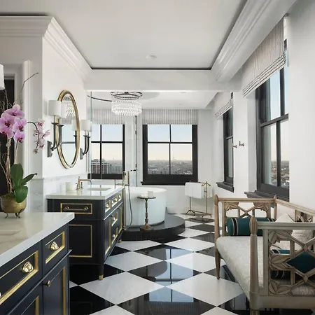 The Ritz-carlton, New Orleans