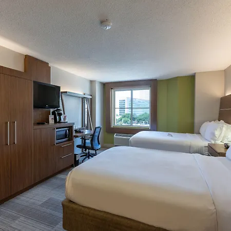 Hotel Express Downtown By Ihg 3*