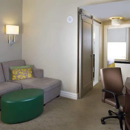 Courtyard By Marriott French Quarter/iberville 3*