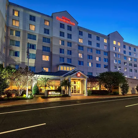 Hilton Garden Convention Center Hotel 3*
