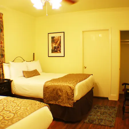 Historic Streetcar Hotel