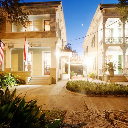 Bed & Breakfast Edgar Degas House Historic And Museum