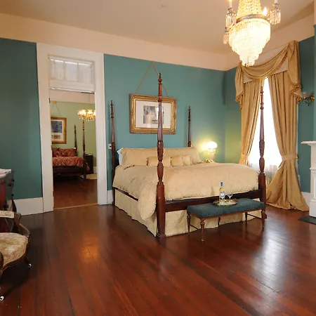 Bed & Breakfast Edgar Degas House Historic And Museum