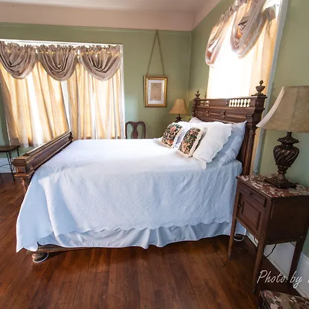 Edgar Degas House Historic And Museum Bed & Breakfast 4*