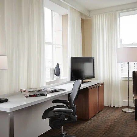 Hotel Renaissance Pere Marquette French Quarter Area New Orleans