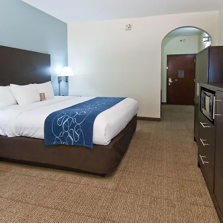 Comfort East Hotel