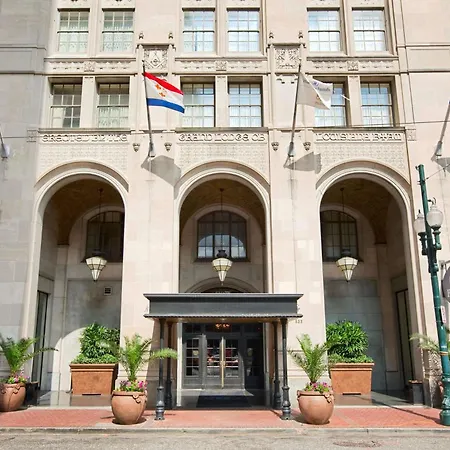 Hilton / St. Charles Avenue