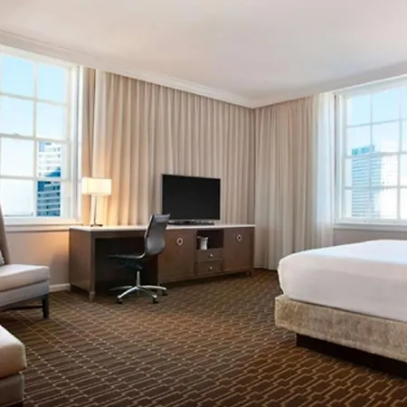 Hilton / St. Charles Avenue 4*