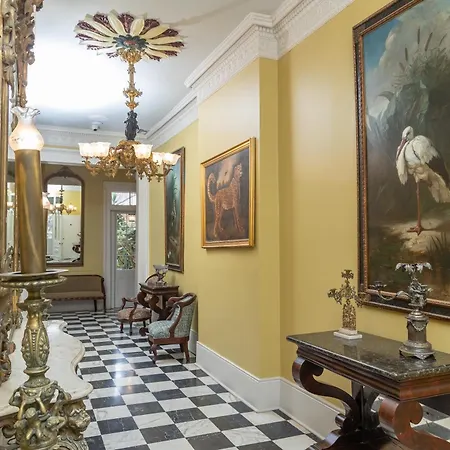 Hotel Lamothe House A French Quarter New Orleans