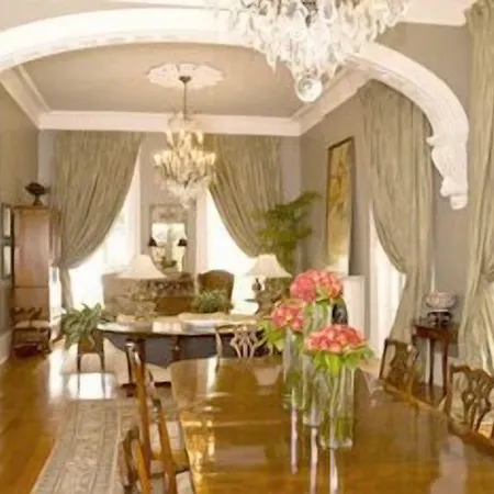 Bed & Breakfast Terrell House