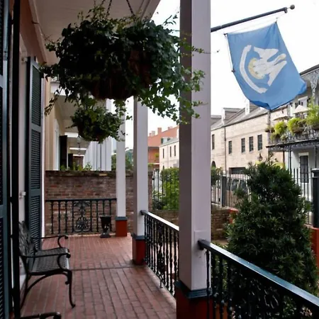 Inn Le Richelieu In The French Quarter