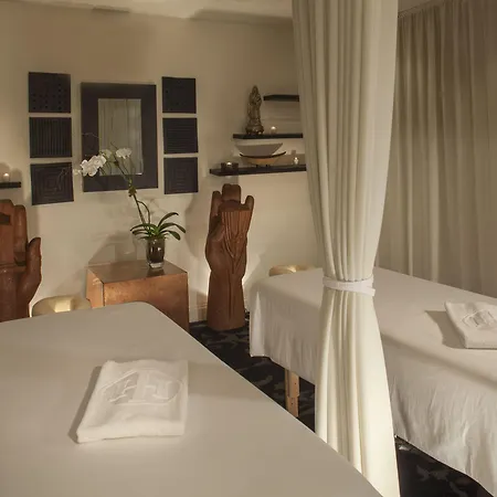 Loft 523 Hotel