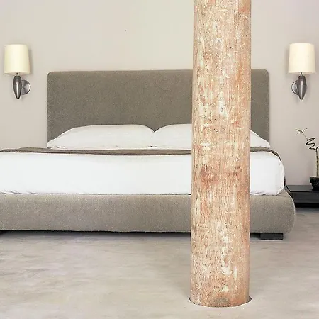 Loft 523 Hotel 4*