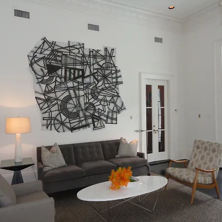 Melrose Mansion Hotel