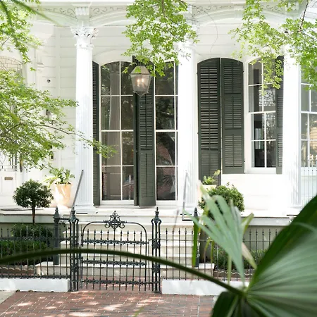 Melrose Mansion New Orleans