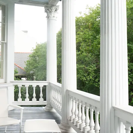 Melrose Mansion 3* New Orleans