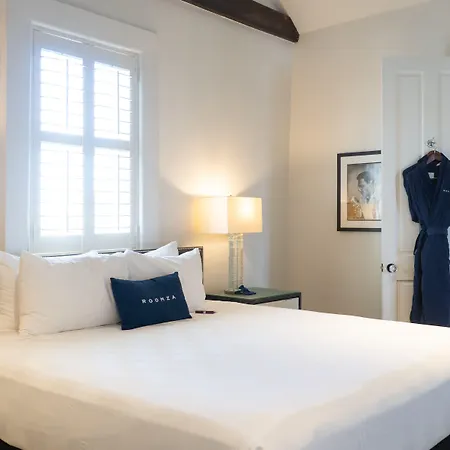 Hotel Melrose Mansion 3*