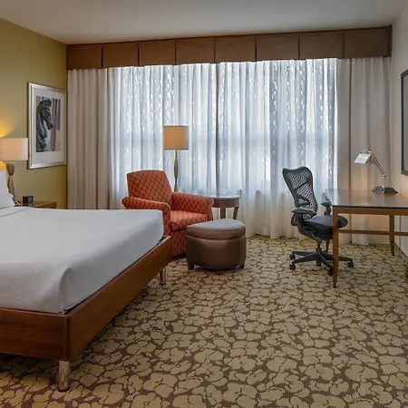 Hilton Garden French Quarter/cbd 3*