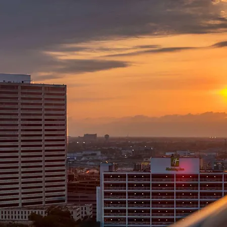 Hilton Garden French Quarter/cbd Hotel 3*