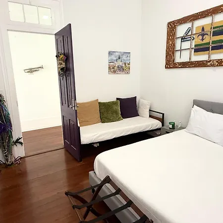 Bed & Breakfast Luxury Spacious - 3 Block Walk To French Quarter