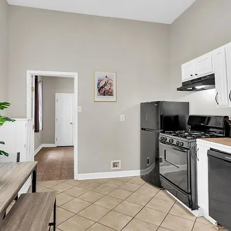 Classic Nola In Cozy 2br Shotgun *