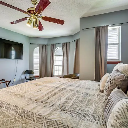 Peaceful 4br - Yard, Family Comforts Holiday home New Orleans