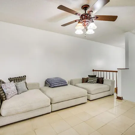 Peaceful 4br - Yard, Family Comforts New Orleans