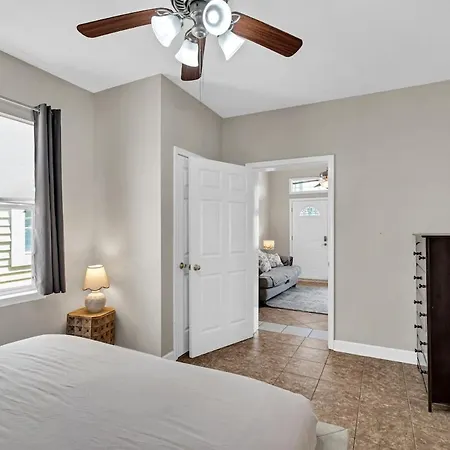 Holiday home Classic Nola In Cozy 2br Shotgun *