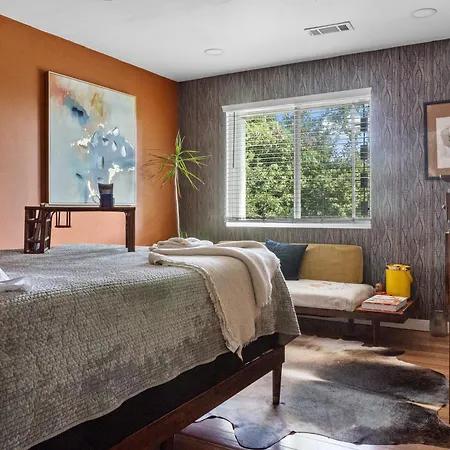 The Railyard Nola - Adult Only, Clothing Optional Pool Bed & Breakfast *