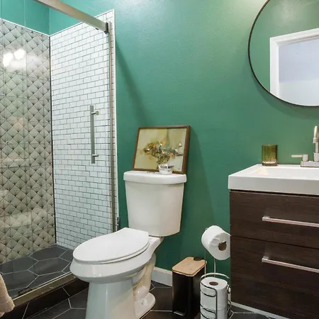 The Railyard Nola - Adult Only, Clothing Optional Pool Bed & Breakfast *