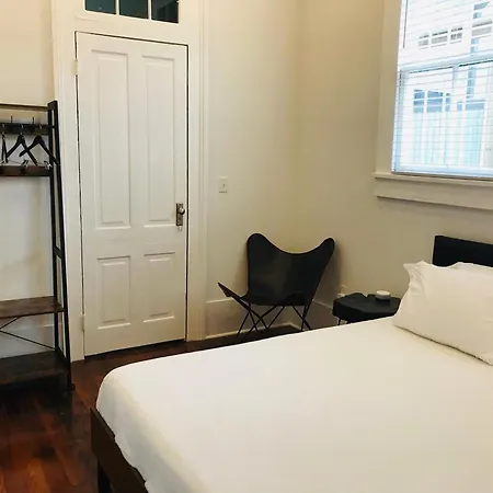 Bed & Breakfast Luxury Spacious - 3 Block Walk To French Quarter