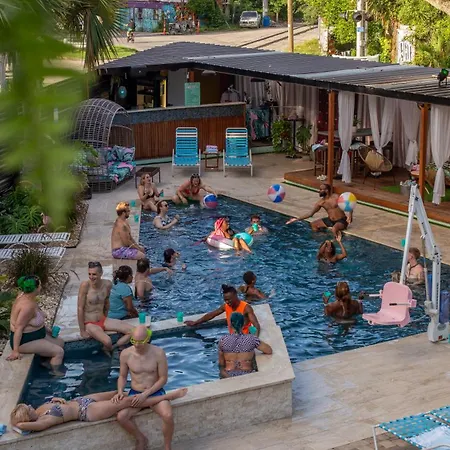 The Railyard Nola - Adult Only, Clothing Optional Pool Bed & Breakfast