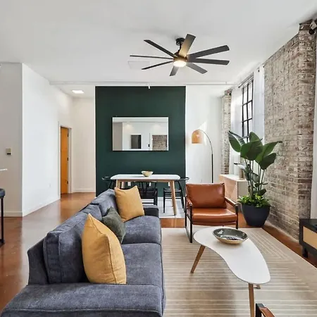 Stylish Industrial Loft In Warehouse District * New Orleans