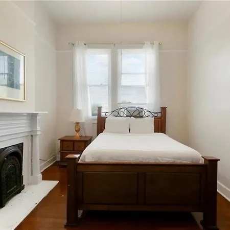 Spacious 4br Retreat Comfort & Style - Downstairs Apartment New Orleans